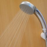 冷水シャワーの効果がヤバイ！簡単すぎる最強習慣。デメリットも解説【コールドシャワー】